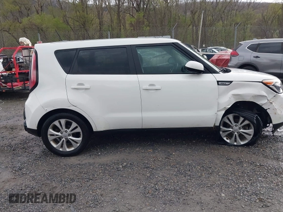 2016 Kia Soul + with VIN KNDJP3A53G7241998, listed as a IAAI auction lot 42016207 with 90,900 mi miles. Bid and sale history available at carsss.com. Image 13.