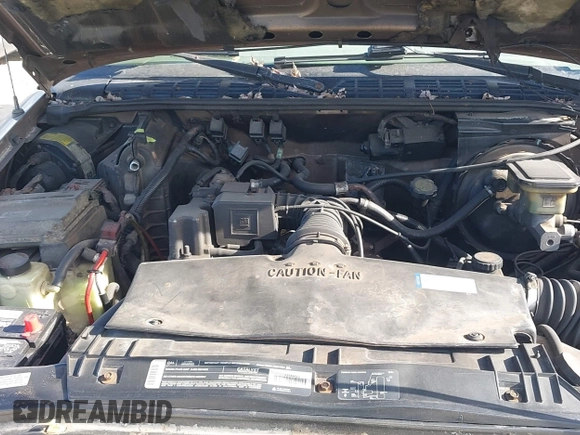1996 Chevrolet S-10 with VIN 1GCCS1441T8106537, listed as a IAAI auction lot 42047330 with 150,000 mi miles and . Bid and sale history available at DreamBid. Image 10.