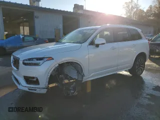 2022 Volvo XC90 Momentum with VIN YV4102CK3N1780278, listed as a Copart auction lot 76260684 with 37,246 mi miles and Salvage Title. Bid and sale history available at DreamBid. Image 1.