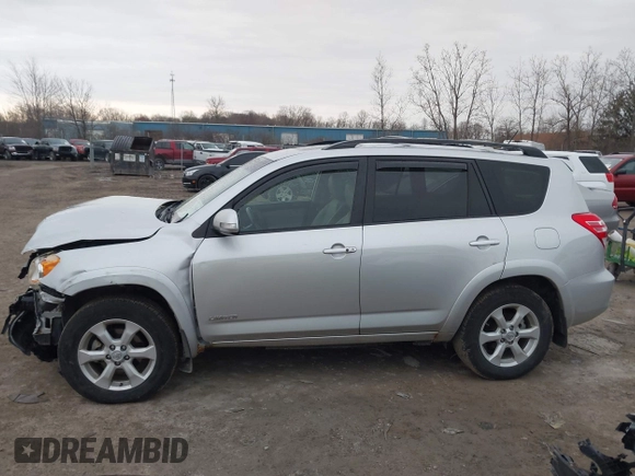 2009 Toyota RAV4 Ltd with VIN JTMBK31V09D003761, listed as a IAAI auction lot 41934227 with 141,823 mi miles. Bid and sale history available at carsss.com. Image 14.