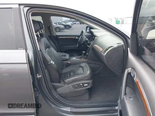 2013 Audi Q7 3.0L TDI Premium Plus with VIN WA1LMAFE0DD011857, listed as a IAAI auction lot 41537175 with 118,604 mi miles. Bid and sale history available at carsss.com. Image 5.