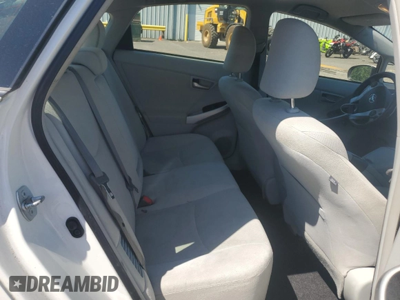 2015 Toyota Prius Four with VIN JTDKN3DU3F1876802, listed as a Copart auction lot 60109085 with 180,951 mi miles and Salvage title. Bid and sale history available at DreamBid. Image 10.