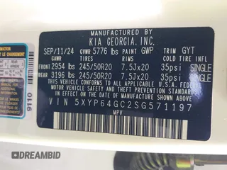 2025 Kia Telluride S with VIN 5XYP64GC2SG571197, listed as a IAAI auction lot 42255912 with 6,043 mi miles and . Bid and sale history available at DreamBid. Image 9.