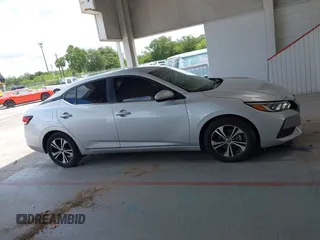 2022 Nissan Sentra SV z VIN 3N1AB8CV8NY318551, wystawiony jako IAAI lot #42397024 z przebiegiem 62 341 mil mil oraz . Historia ofert i sprzedaży dostępna na DreamBid. Obrazek 13.
