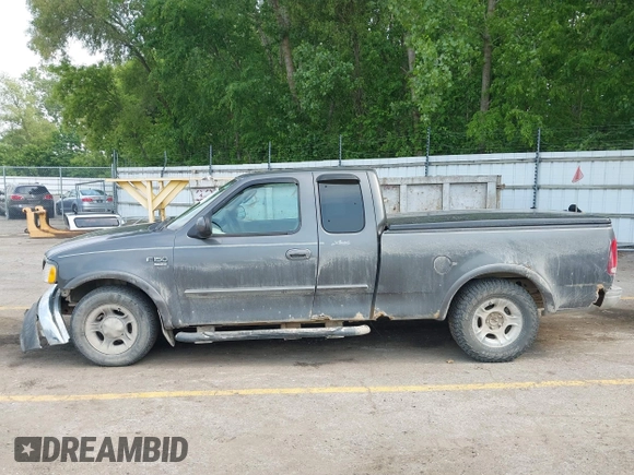2003 Ford F-150 XL with VIN 1FTRX17W63NA39296, listed as a IAAI auction lot 42465133 with 172,592 mi miles and . Bid and sale history available at DreamBid. Image 14.