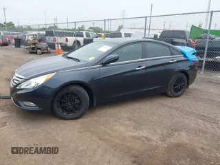 2013 Hyundai Sonata Limited z VIN 5NPEC4AC4DH694343, wystawiony jako IAAI lot #42493675 z przebiegiem 132 551 mil mil oraz . Historia ofert i sprzedaży dostępna na DreamBid. Obrazek 19.