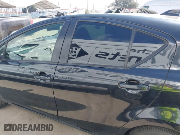 2016 Toyota Prius One z VIN JTDKDTB37G1120985, wystawiony jako IAAI lot #42030170 z przebiegiem 58 288 mil mil oraz . Historia ofert i sprzedaży dostępna na DreamBid. Obrazek 14.