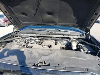 2017 Chevrolet Silverado 1500 LT with VIN 1GCVKREC0HZ293560, listed as a IAAI auction lot 40706331 with 133,438 mi miles. Bid and sale history available at carsss.com. Image 10.
