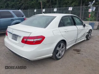 2012 Mercedes-Benz E 350 Luxury with VIN WDDHF5KBXCA592721, listed as a IAAI auction lot 42357925 with 86,783 mi miles and . Bid and sale history available at DreamBid. Image 4.