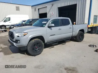 2021 Toyota Tacoma SR5 z VIN 3TYBZ5DN7MT001140, wystawiony jako Copart lot #46607565 z przebiegiem 41 302 mil mil oraz Szkoda całkowita • Salvage title. Historia ofert i sprzedaży dostępna na DreamBid. Obrazek 1.