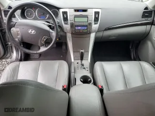 2009 Hyundai Sonata Limited with VIN 5NPEU46C69H484128, listed as a Copart auction lot 49713375 with 104,718 mi miles and Salvage Title. Bid and sale history available at carsss.com. Image 8.