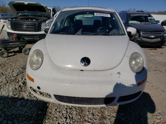 2009 Volkswagen Beetle S with VIN 3VWRW31C39M503187, listed as a Copart auction lot 83265224 with 135,546 mi miles and Non Repairable. Bid and sale history available at DreamBid. Image 5.