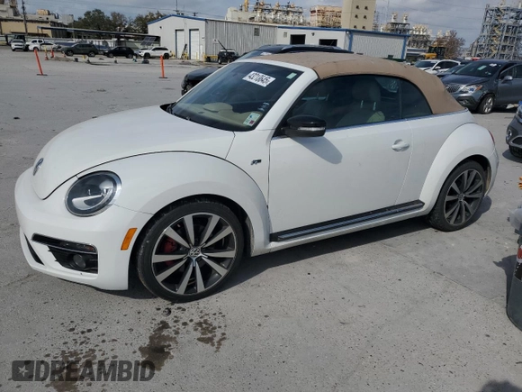 2014 Volkswagen Beetle with VIN 3VW7S7AT5EM815435, listed as a Copart auction lot 43213645 with 109,082 mi miles and Salvage Title. Bid and sale history available at DreamBid. Image 1.