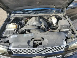 2003 Chevrolet Silverado SS z VIN 2GCEK19N631366266, wystawiony jako Copart lot #79645644 z przebiegiem 146 791 mil mil oraz Szkody całkowita. Historia ofert i sprzedaży dostępna na DreamBid. Obrazek 11.