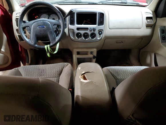 2004 Ford Escape XLT z VIN 1FMYU03164KA62973, wystawiony jako Copart lot #57392315 z przebiegiem 90 229 mil mil oraz Szkoda całkowita • Salvage title. Historia ofert i sprzedaży dostępna na DreamBid. Obrazek 8.