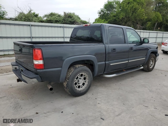 2004 Chevrolet Silverado 1500 Crew Cab LS with VIN 2GCEC13T141408672, listed as a Copart auction lot 64837194 with NaN miles and Clean Title. Bid and sale history available at carsss.com. Image 3.