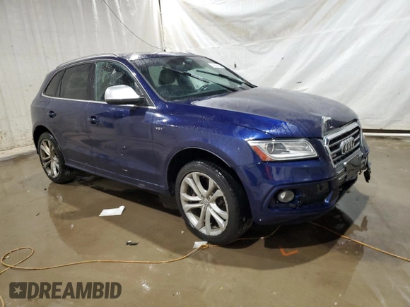 2014 Audi SQ5 Premium Plus with VIN WA1CGAFP8EA129800, listed as a Copart auction lot 74853533 with 102,104 mi miles and Salvage Title. Bid and sale history available at carsss.com. Image 4.