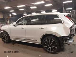 2023 Volvo XC90 Plus with VIN YV4062PN1P1985051, listed as a IAAI auction lot 41890979 with 60,922 mi miles. Bid and sale history available at carsss.com. Image 15.