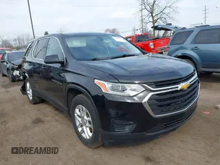 2019 Chevrolet Traverse LS z VIN 1GNERFKW9KJ322222, wystawiony jako IAAI lot #42018121 z przebiegiem 77 830 mil mil oraz . Historia ofert i sprzedaży dostępna na DreamBid. Obrazek 1.