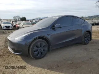2024 Tesla Model Y with VIN 7SAYGDED5RF105278, listed as a Copart auction lot 44376125 with 12,693 mi miles and Salvage Title. Bid and sale history available at DreamBid. Image 1.