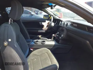 2016 Ford Mustang V6 с VIN 1FA6P8AM7G5286051, выставлен на аукционе IAAI как лот 42326805 с пробегом 160 805 миль миль и . История ставок и продаж доступна на DreamBid. Изображение 5.