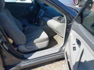 2009 Toyota Camry LE with VIN 4T1BK46K99U079706, listed as a IAAI auction lot 41774449 with 273,513 mi miles. Bid and sale history available at carsss.com. Image 5.