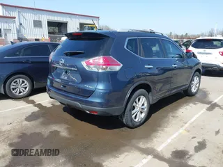 2015 Nissan Rogue SL with VIN 5N1AT2MV3FC759340, listed as a IAAI auction lot 41730322 with 61,561 mi miles and . Bid and sale history available at carsss.com. Image 4.