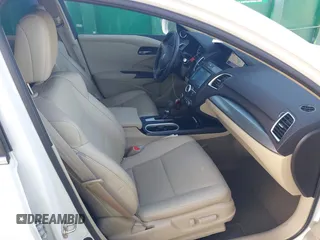 2017 Acura RDX w/Technology Pkg with VIN 5J8TB3H53HL020506, listed as a IAAI auction lot 41908609 with 133,567 mi miles. Bid and sale history available at carsss.com. Image 5.