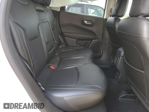 2019 Jeep Compass Altitude with VIN 3C4NJCBB7KT676938, listed as a Copart auction lot 55511795 with 17,676 mi miles and Non repairable. Bid and sale history available at DreamBid. Image 11.