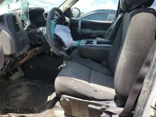 2008 Chevrolet Silverado 1500 LT w/1LT with VIN 1GCEC19C58Z331356, listed as a Copart auction lot 63810454 with 268,288 mi miles and Salvage Title. Bid and sale history available at carsss.com. Image 7.