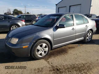 2004 Volkswagen Jetta Sedan GLS with VIN 3VWSK69M14M037232, listed as a Copart auction lot 85581824 with 104,044 mi miles and Salvage Title. Bid and sale history available at carsss.com. Image 1.