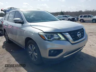 2017 Nissan Pathfinder SV z VIN 5N1DR2MNXHC603746, wystawiony jako IAAI lot #41736575 z przebiegiem 174 439 mil mil oraz . Historia ofert i sprzedaży dostępna na DreamBid. Obrazek 1.