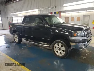 2005 Ford F-150 XLT с VIN 1FTPW14535FA77412, выставлен на аукционе Copart как лот 54566805 с пробегом 250 586 миль миль и Чистый • Clean title. История ставок и продаж доступна на DreamBid. Изображение 4.