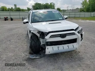 2023 Toyota 4Runner TRD Off Road Premium z VIN JTERU5JR3P6118052, wystawiony jako Copart lot #63659815 z przebiegiem 24 203 mil mil oraz Szkoda całkowita • Salvage title. Historia ofert i sprzedaży dostępna na DreamBid. Obrazek 14.