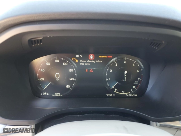 2018 Volvo XC60 Momentum with VIN YV4A22RK9J1012784, listed as a Copart auction lot 46571375 with 70,441 mi miles and Salvage Title. Bid and sale history available at carsss.com. Image 9.