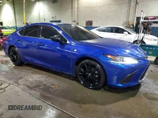 2021 Lexus ES with VIN 58AHZ1B12MU093532, listed as a Copart auction lot 43838425 with 38,430 mi miles and Salvage Title. Bid and sale history available at carsss.com. Image 4.