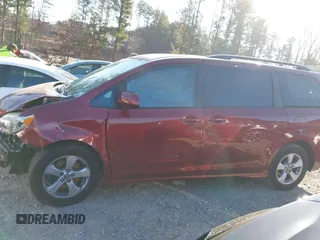 2019 Toyota Sienna LE Auto Access Seat with VIN 5TDKZ3DC5KS008650, listed as a IAAI auction lot 41245967 with 124,538 mi miles and . Bid and sale history available at DreamBid. Image 13.