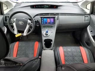 2010 Toyota Prius II with VIN JTDKN3DU7A0114488, listed as a Copart auction lot 83089324 with 335,942 mi miles and Salvage Title. Bid and sale history available at DreamBid. Image 8.