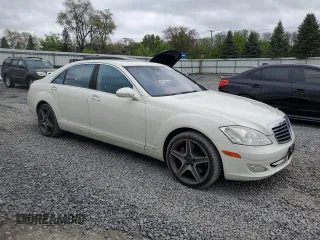 2008 Mercedes-Benz S 550 z VIN WDDNG86X38A207840, wystawiony jako Copart lot #57403945 z przebiegiem 132 025 mil mil oraz Czysty tytuł • Clean title. Historia ofert i sprzedaży dostępna na DreamBid. Obrazek 4.
