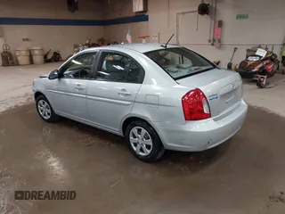 2011 Hyundai Accent GLS z VIN KMHCN4AC1BU605828, wystawiony jako IAAI lot #42129829 z przebiegiem 154 224 mil mil oraz . Historia ofert i sprzedaży dostępna na DreamBid. Obrazek 3.