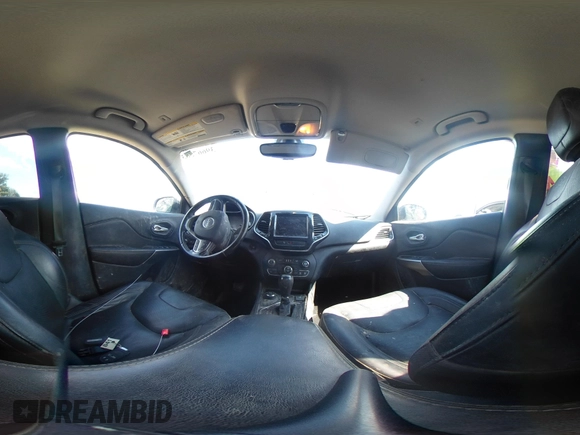 2019 Jeep Cherokee Limited with VIN 1C4PJMDX7KD491415, listed as a IAAI auction lot 39667583 with 65,502 mi miles and . Bid and sale history available at DreamBid. Image 19.
