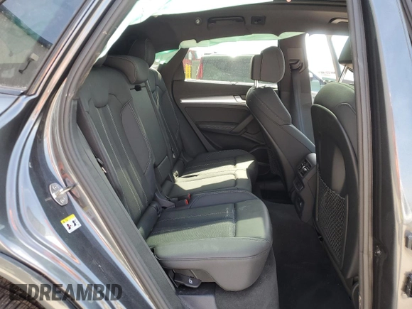 2024 Audi Q5 S line Premium Plus with VIN WA1EAAFYXR2119594, listed as a Copart auction lot 53053945 with 6,966 mi miles and Non repairable. Bid and sale history available at DreamBid. Image 11.