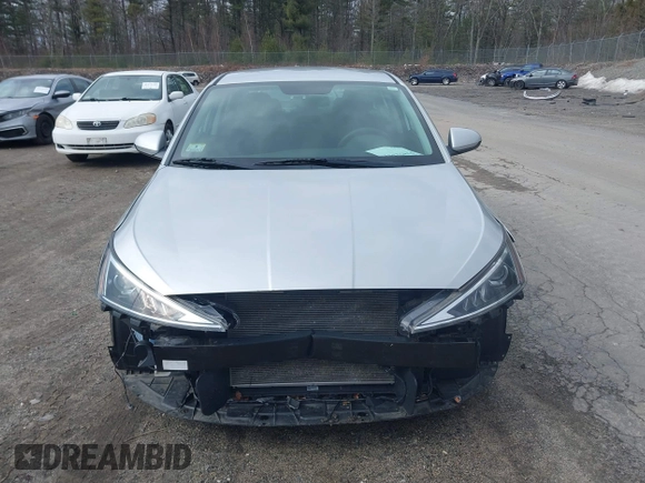 2019 Hyundai Elantra SE with VIN 5NPD74LF6KH416144, listed as a IAAI auction lot 41852351 with 27,882 mi miles and . Bid and sale history available at DreamBid. Image 12.