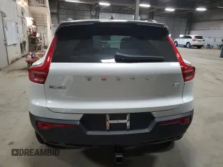 2021 Volvo XC40 with VIN YV4ED3UR3M2533813, listed as a Copart auction lot 52791125 with 32,111 mi miles and Salvage title. Bid and sale history available at DreamBid. Image 6.