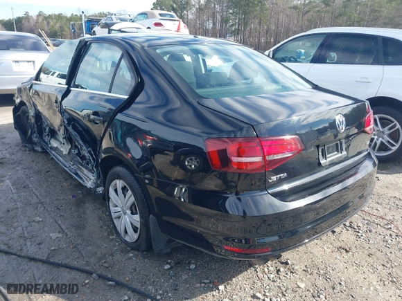 2017 Volkswagen Jetta 1.4T S with VIN 3VW167AJ4HM333245, listed as a IAAI auction lot 41582993 with 121,874 mi miles. Bid and sale history available at carsss.com. Image 3.