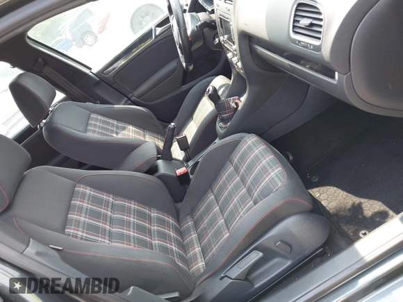 2010 Volkswagen GTI with VIN WVWGD7AJ7AW426558, listed as a IAAI auction lot 42443392 with 163,849 mi miles and . Bid and sale history available at DreamBid. Image 5.
