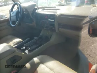 1998 Land Rover Discovery SD with VIN SALJY1249WA786539, listed as a Copart auction lot 77629484 with 0 mi miles and Non Repairable. Bid and sale history available at carsss.com. Image 8.