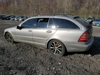 2004 Mercedes-Benz C 240 с VIN WDBRH61J14F528853, выставлен на аукционе Copart как лот 49995875 с пробегом 169 668 миль миль и Списание • Salvage title. История ставок и продаж доступна на DreamBid. Изображение 2.