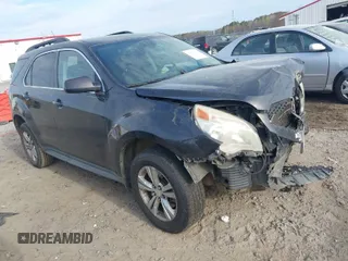 2013 Chevrolet Equinox LT with VIN 1GNALDEK8DZ107321, listed as a IAAI auction lot 41902956 with 211,800 mi miles. Bid and sale history available at carsss.com. Image 1.