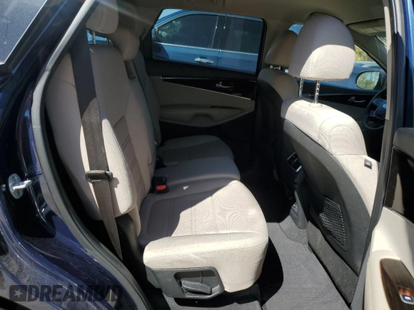 2019 Kia Sorento L with VIN 5XYPG4A35KG433790, listed as a Copart auction lot 48922195 with 85,964 mi miles and Non Repairable. Bid and sale history available at DreamBid. Image 11.